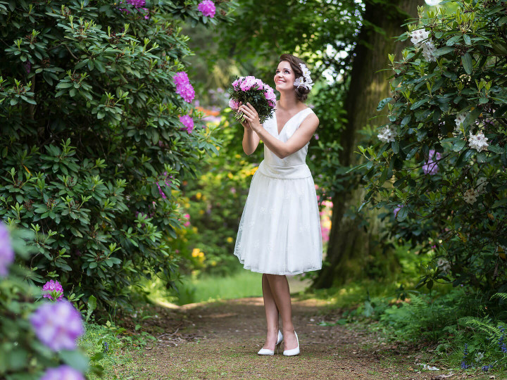 Fleurs roses 7 - Brautkleider Erfurt 2017 Fleurs roses 7 - Brautkleider Erfurt 2017